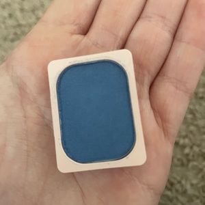 Blue eyeshadow 💙